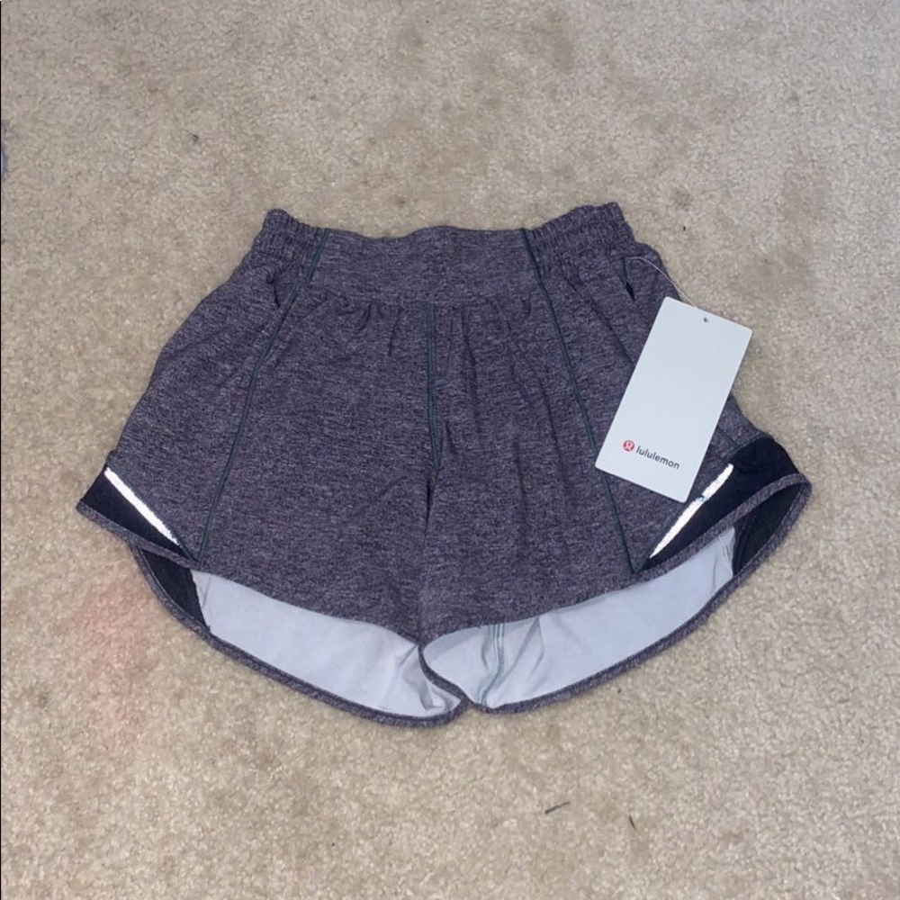 Lululemon hotty hot shorts